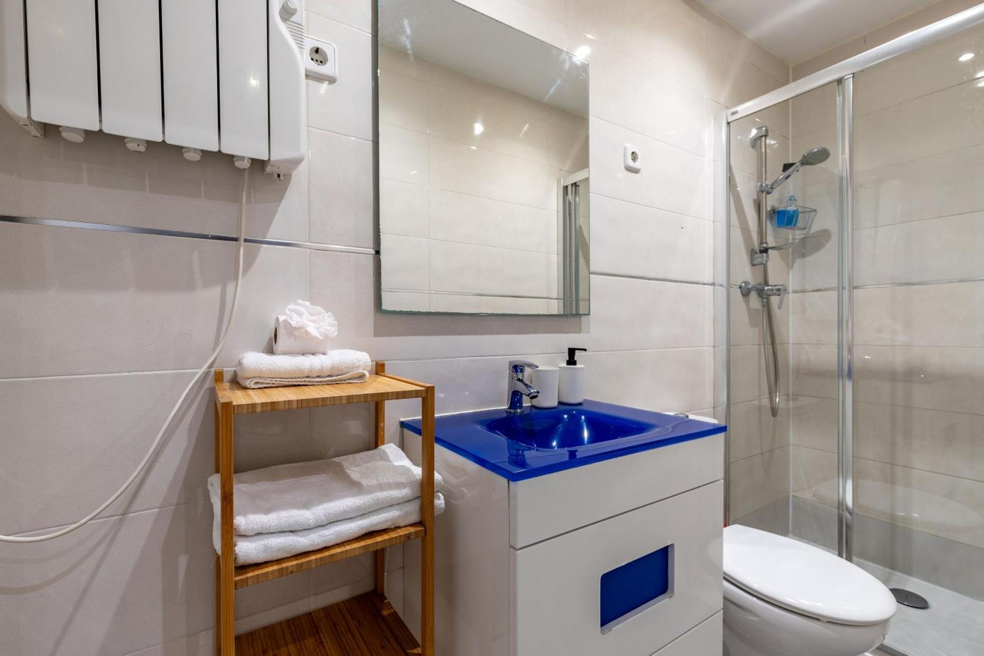 Adosado Cerca Plaza Castilla - Apartamento Cuzco 马德里 外观 照片